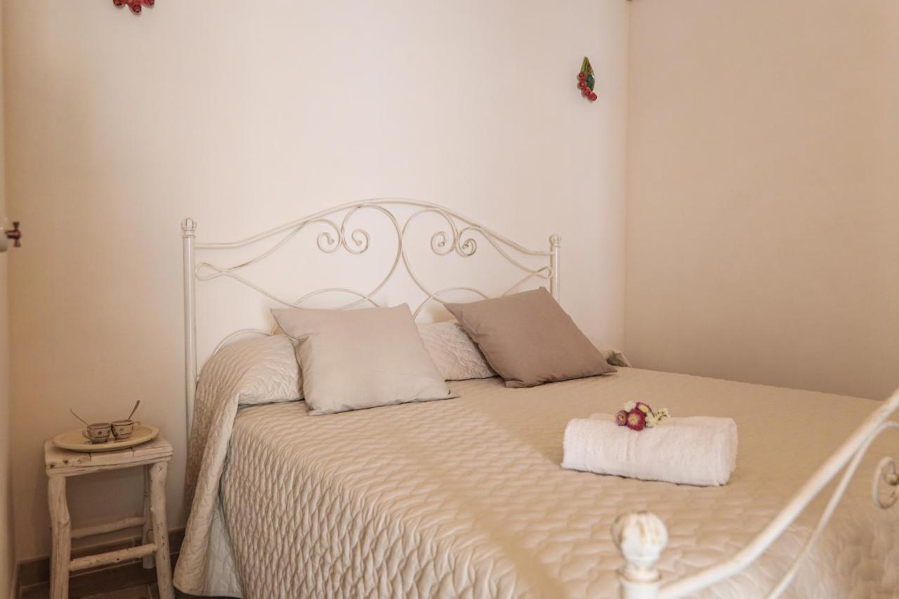 Domus Petra 96 Apartment Ceglie Messapica Ngoại thất bức ảnh